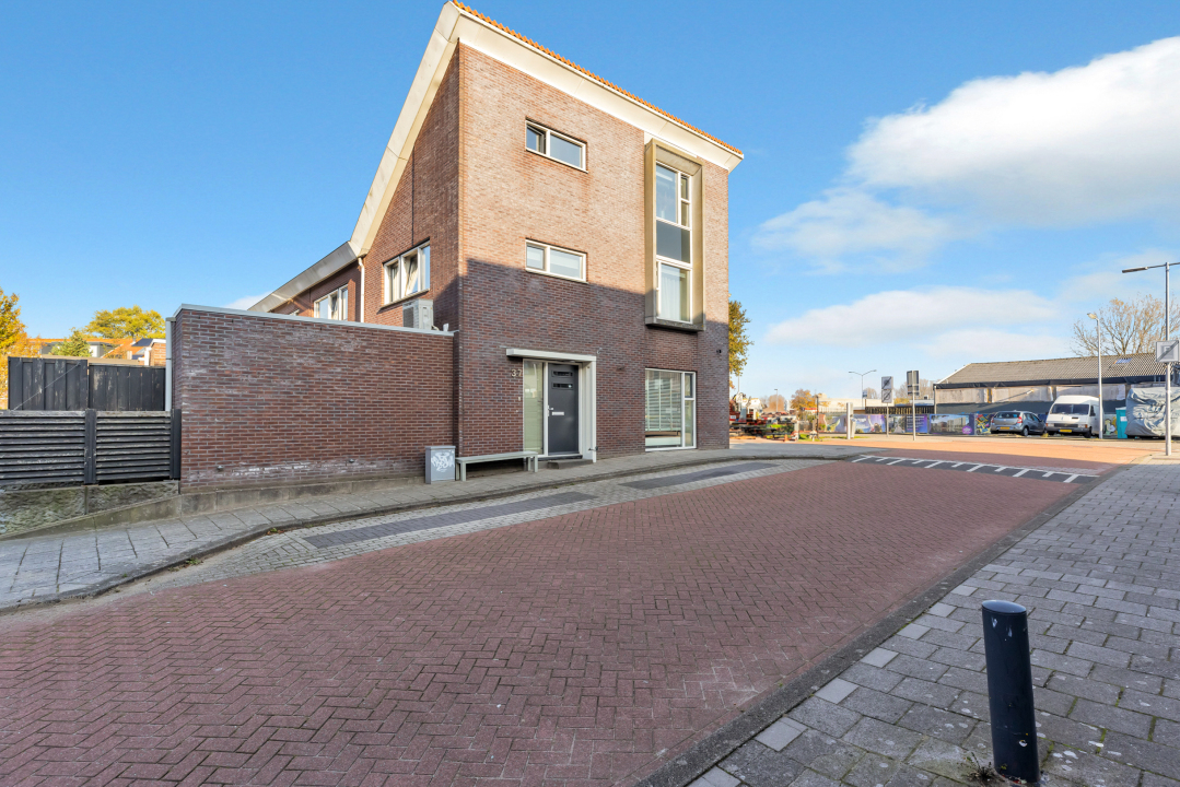 01-Vooraanzicht-02